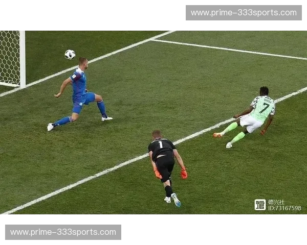 潘帕斯雄鹰折戟，日耳曼战车陨落？2010世界杯德国vs阿根廷，一场载入史册的对决！